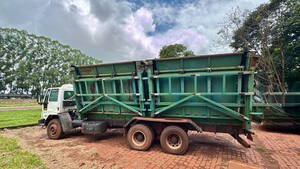 Caminhão Ford Cargo 5032E