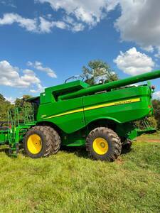 Colheitadeira John Deere S550