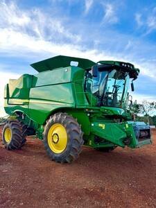 Colheitadeira John Deere S760