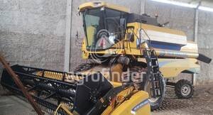 Colheitadeira New Holland TC5070 ano 2017