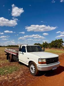 Ford F-4000