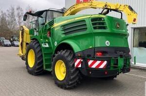 Forrageira Automotriz John Deere JD 8300 I