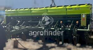 Plantadeira de Verão KF HyperPlus15/45 ano 2015