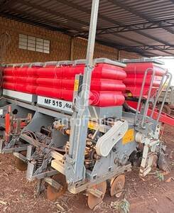 Plantadeira de Verão Massey Ferguson MF515 ano 2018