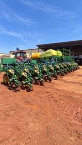 Plantadeira John Deere DB 50