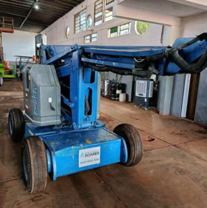 Plataforma Elétrica Articulada Genie 12M Z-34/22 Dc