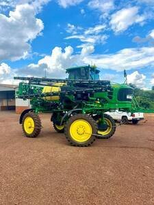 Pulverizador John Deere M4025