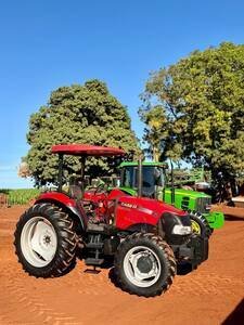 Trator Case IH Farmall 80