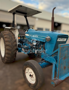 Trator Ford 6600 ano 1984