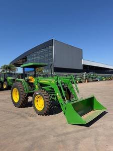Trator John Deere 5705