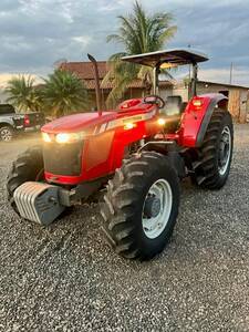 Trator Massey Ferguson 4292 HD