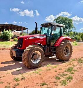 Trator Massey Ferguson 7180
