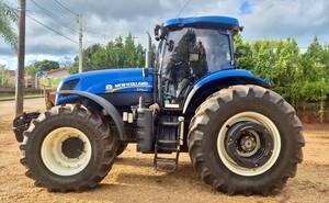 Trator New Holland T7.240
