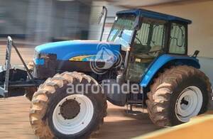 Trator New Holland TM150 ano 2001