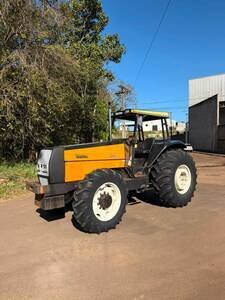 Trator Valtra 1580