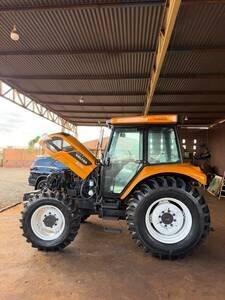Trator Valtra A850