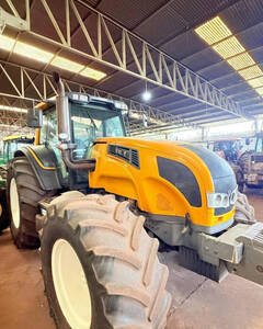 Trator Valtra Bh 200 Via Boleto