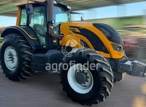 Trator Valtra BH194 ano 2017