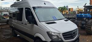 VAN SPRINTER 16 LUGARES COM AR 2019